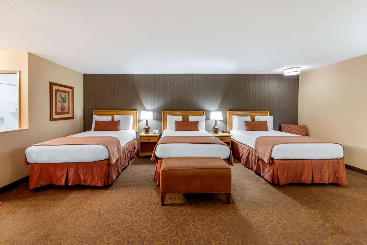 Best Western Plus Pavilions Anaheim Exterior foto