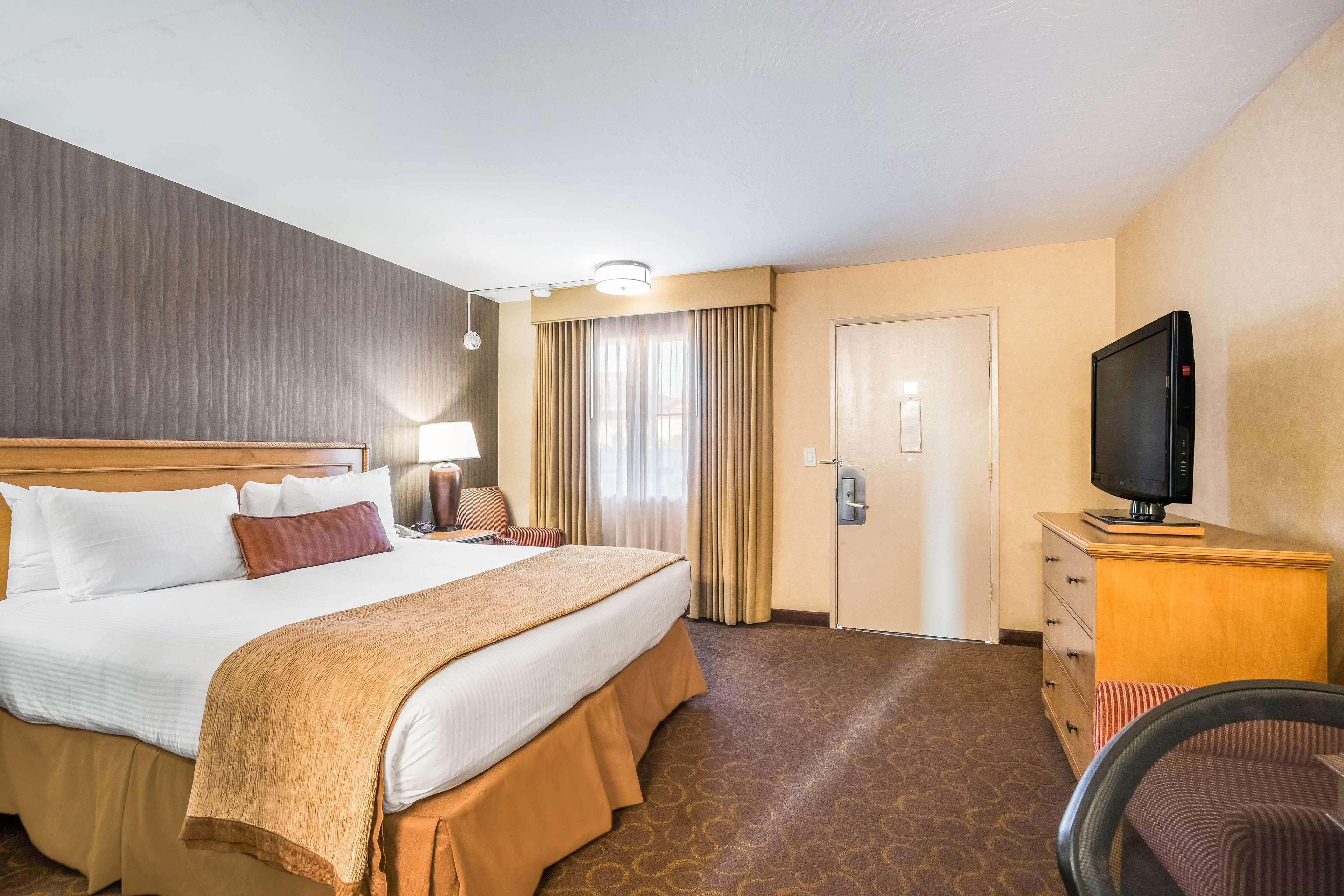 Best Western Plus Pavilions Anaheim Exterior foto